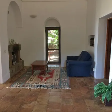 Holiday home Dammuso Sant'anna