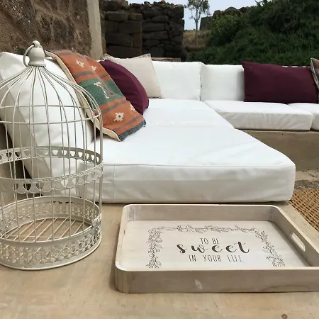 Holiday home Dammuso Sant'anna Pantelleria