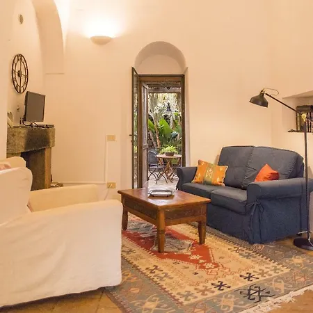 Dammuso Sant'anna Holiday home *
